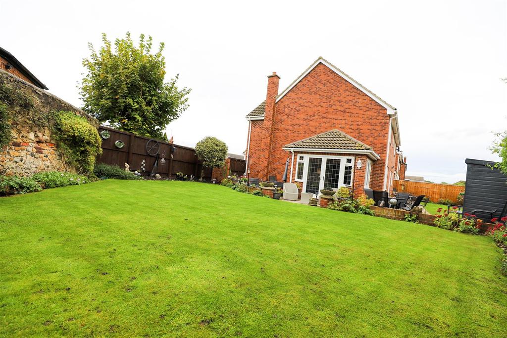 Bainbridge Holme Close, Tunstall, Sunderland 6 bed house £550,000