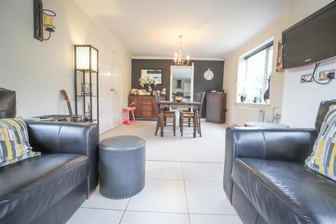 10a Bainbridge Holme Close, Sunderland, SR3 1YX