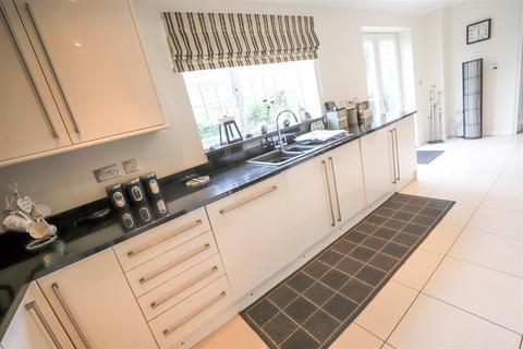 10a Bainbridge Holme Close, Sunderland, SR3 1YX