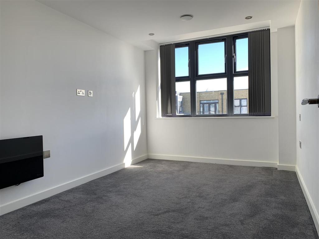 Cavendish Street Ramsgate 2 Bed Flat To Rent 900 Pcm 208 Pw 