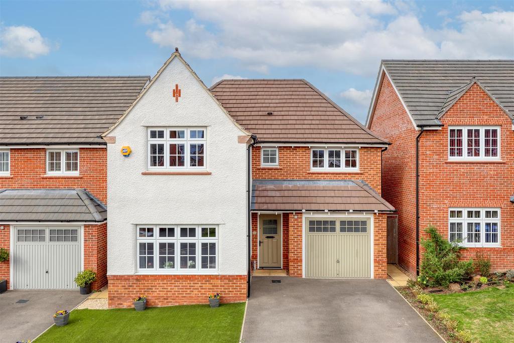 Rieth Close, Hinckley 4 bed detached house £365,000