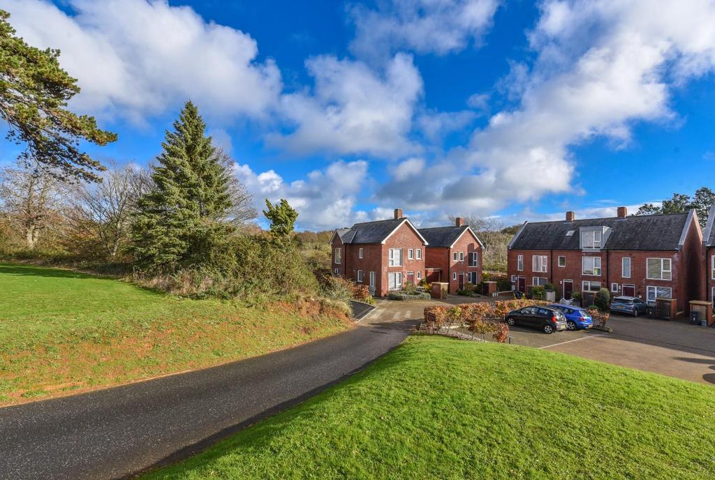 Keats Vale, Newport 4 bed detached house for sale £500,000