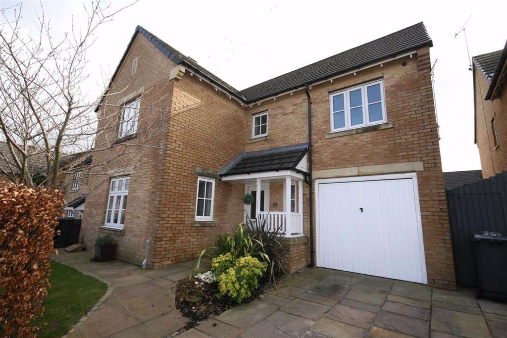 Valley Road, Simmondley, Glossop 4 bed detached house £1,600 pcm (£