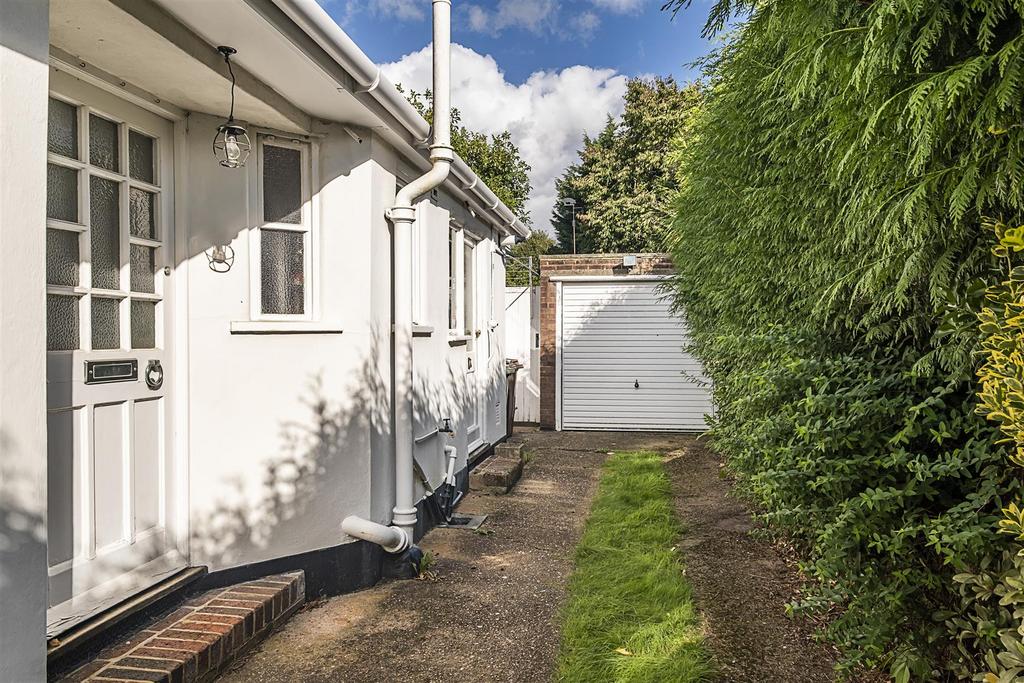 67-eastdean-avenue-017.jpg