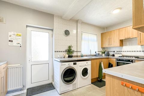 62 Martock Road, Bristol, BS3 5QL