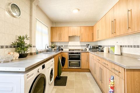 62 Martock Road, Bristol, BS3 5QL