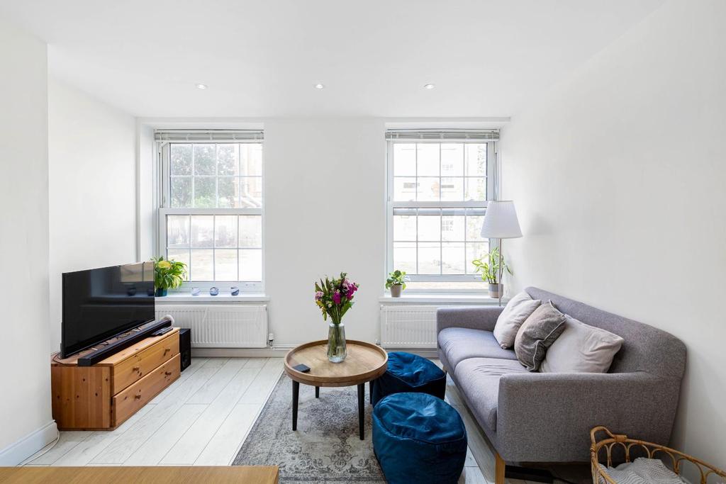 Collingwood Street, London, E1 2 bed apartment £425,000