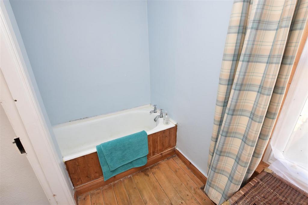 Bathroom two.jpg