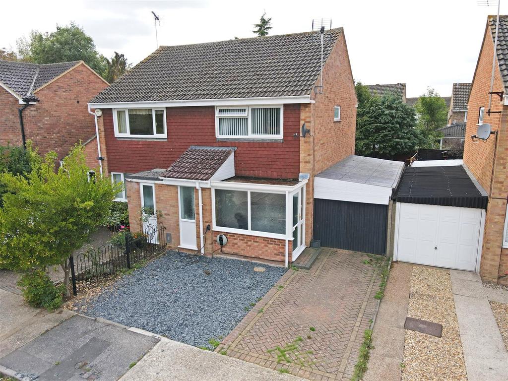 harkness-close-bletchley-milton-keynes-2-bed-semi-detached-house