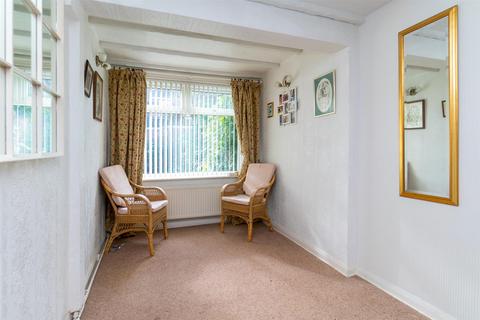 3 bedroom semi-detached house for sale - Gisburn Close, Silverdale, Nottingham