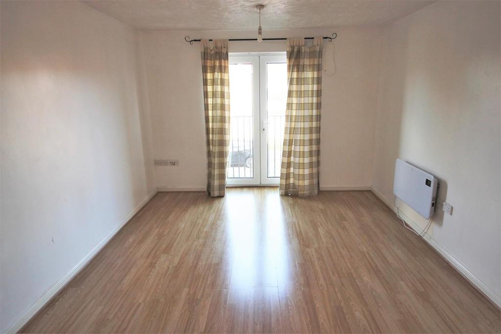 Redbourne Drive, Thamesmead, London 2 bed house £1,300 pcm (£300 pw)