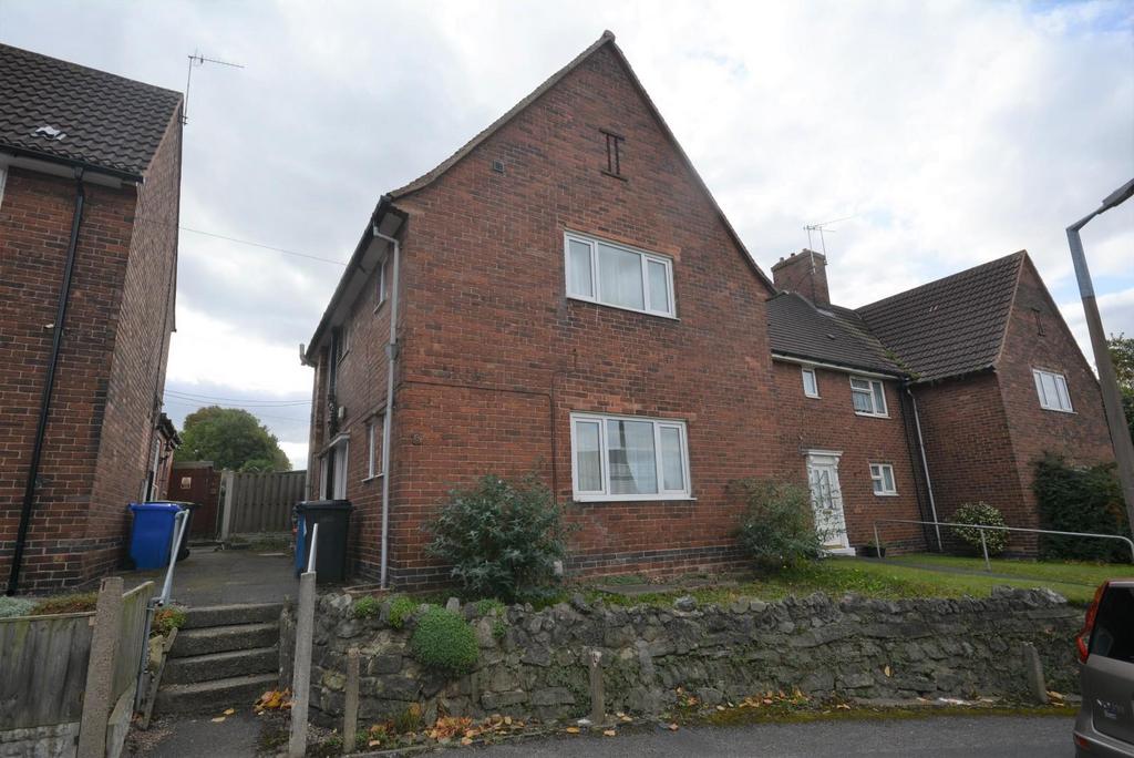 Lime Avenue, Staveley, Chesterfield... 3 bed end of terrace house £