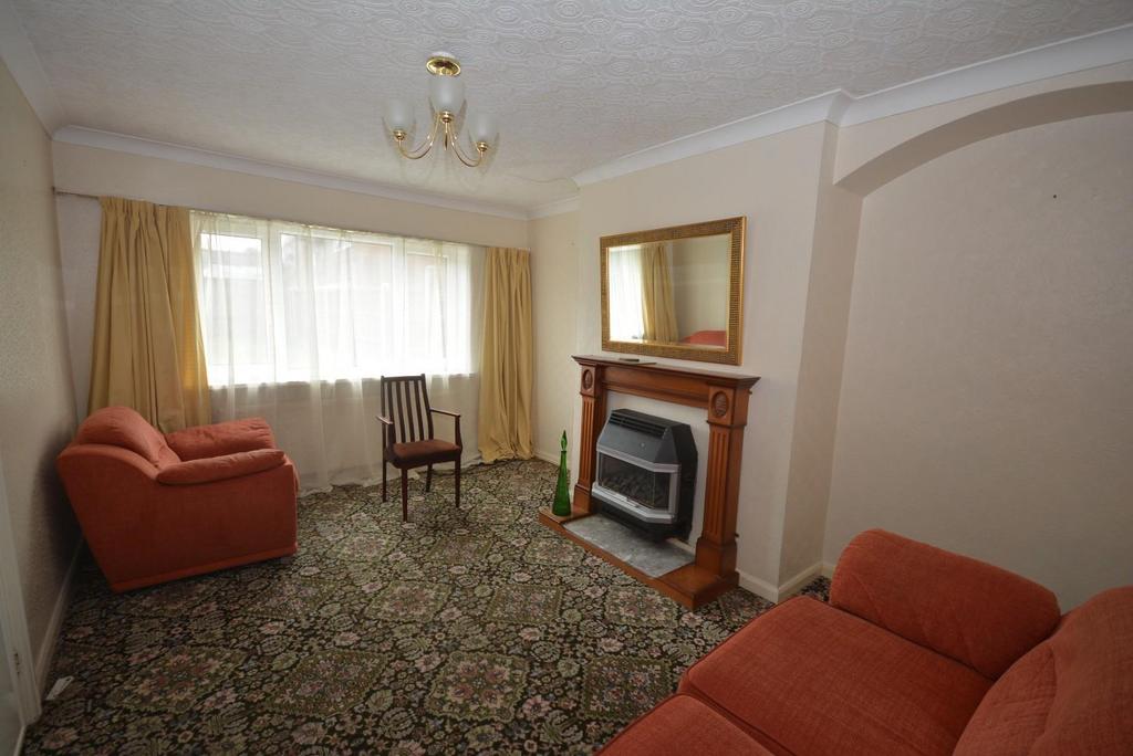 Lime Avenue, Staveley, Chesterfield... 3 bed end of terrace house £