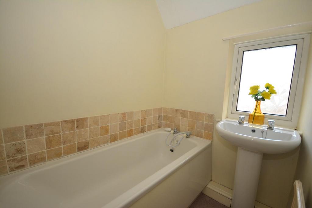 Bathroom.JPG