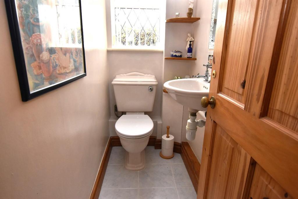Cloakroom.JPG