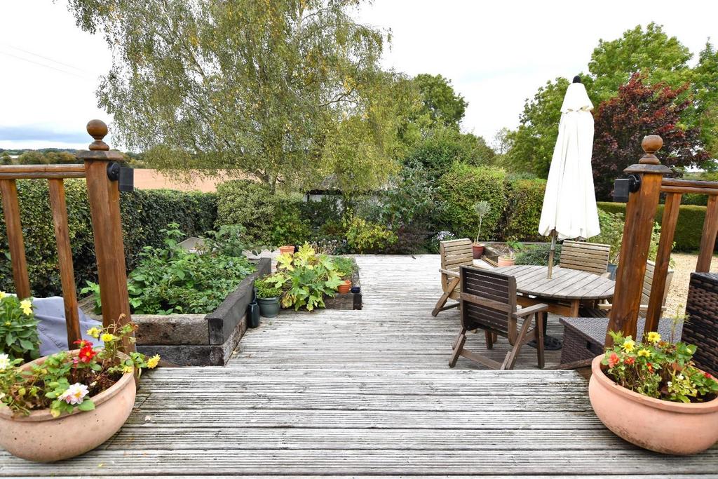 Decking Area.JPG