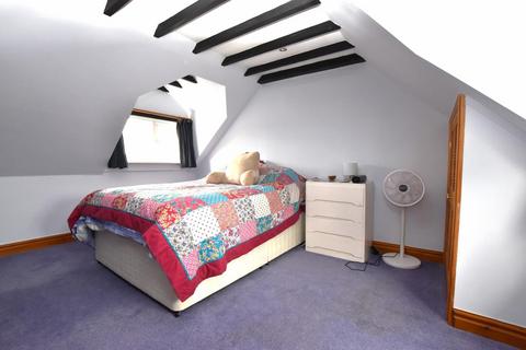 Stuart Cottage Newent Road, Staunton, Gloucester, GL19 3QW