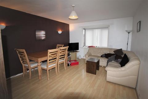 3 bedroom townhouse to rent, *£120pppw* Lenton Manor, Lenton, NG7 2FP