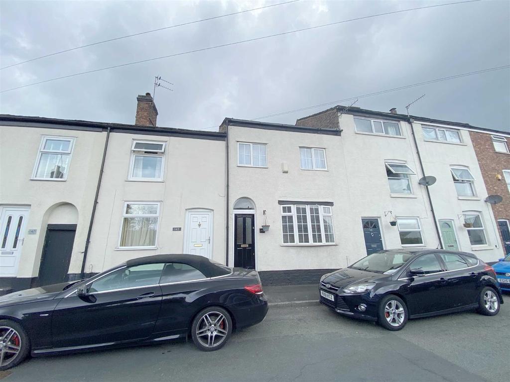 High Street, MACCLESFIELD 2 bed terraced house £895 pcm (£207 pw)