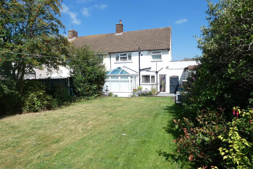 Newdigate Road, Sutton Coldfield 3 bed end of terrace house £300,000