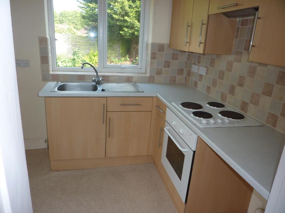 Boroughbridge Road, Northallerton 3 bed semidetached house £800 pcm