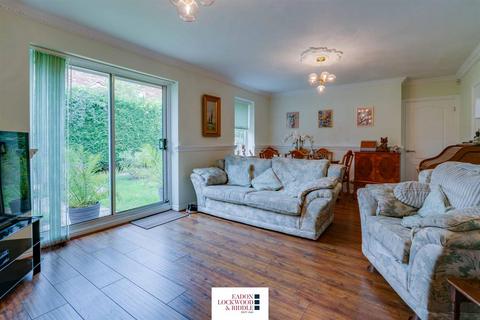 6 Meadowgates, Bolton Upon Dearne, Rotherham, S63 8HX