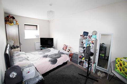 1 bedroom apartment for sale, High Street, Kingswinford