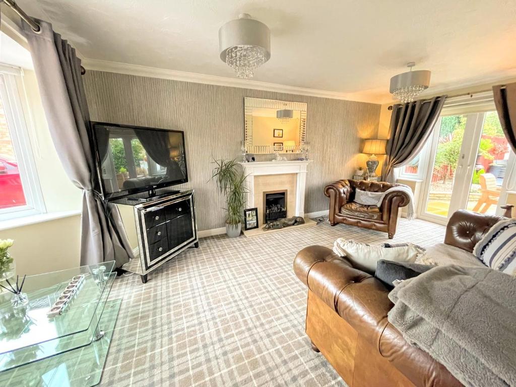 Karles Close, Newton Aycliffe 4 bed detached house £285,000