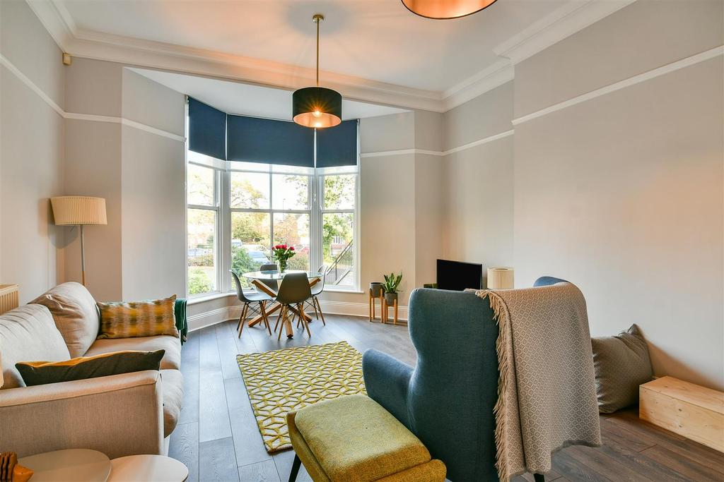 Fulford Chase, Fulford Road, York 2 bed flat £295,000
