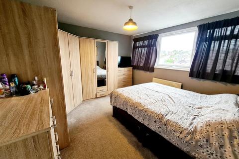 41 Castle Meadows, Launceston, PL15 7DZ