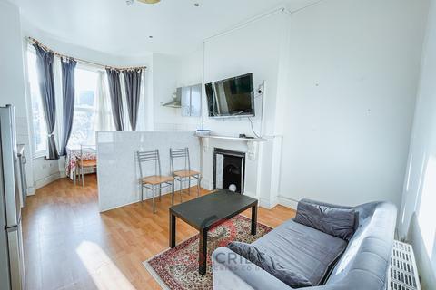 1 bedroom flat to rent, Claremont Road, London  NW2
