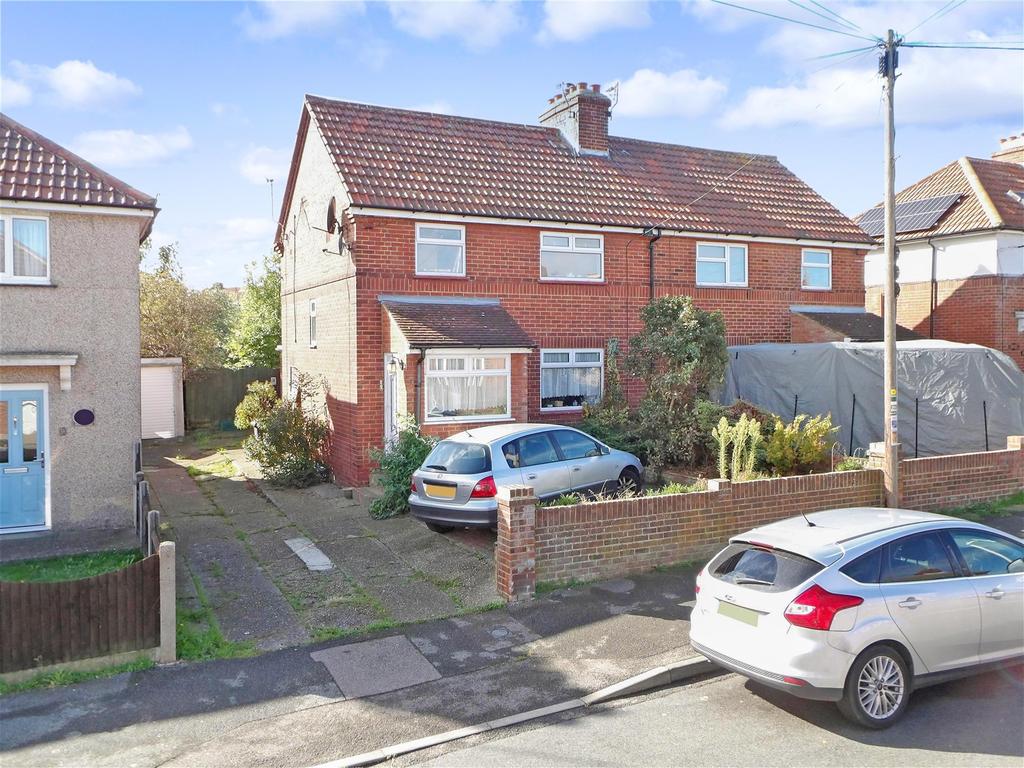 Beauchamp Avenue, Deal, Kent 3 bed semi-detached house - £280,000