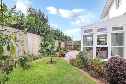 5 Gifford Close, Hartland, Bideford, EX39 6HY