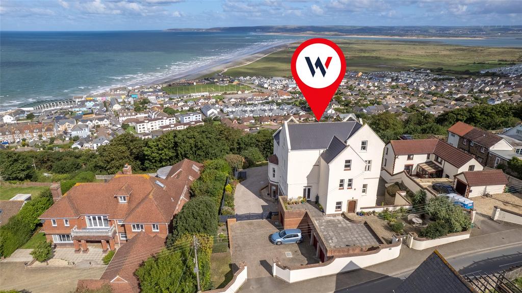 Bay View Road, Northam, Bideford, EX39 3 bed apartment for sale £420,000