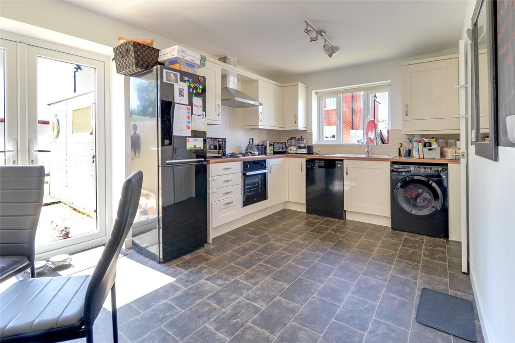 Taylor Crescent, Westward Ho!, Bideford, EX39 3 bed semidetached house