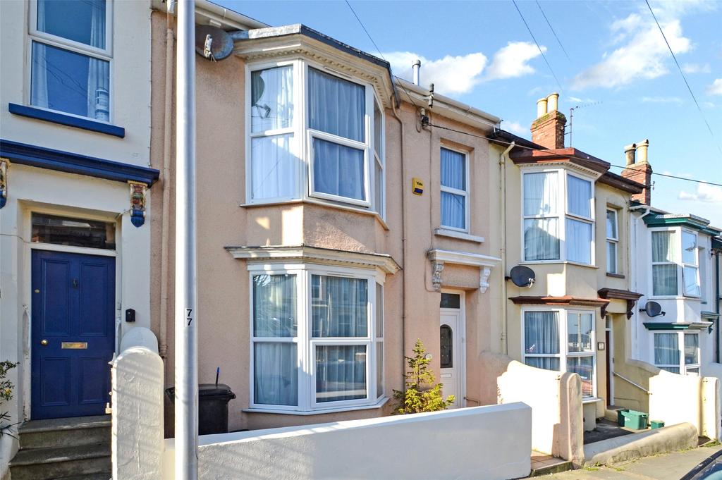 Clovelly Road, Bideford, EX39 4 bed terraced house £265,000