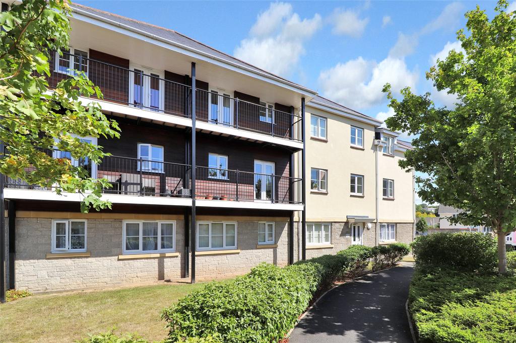 Watkins Way, Bideford, EX39 2 bed apartment £165,000