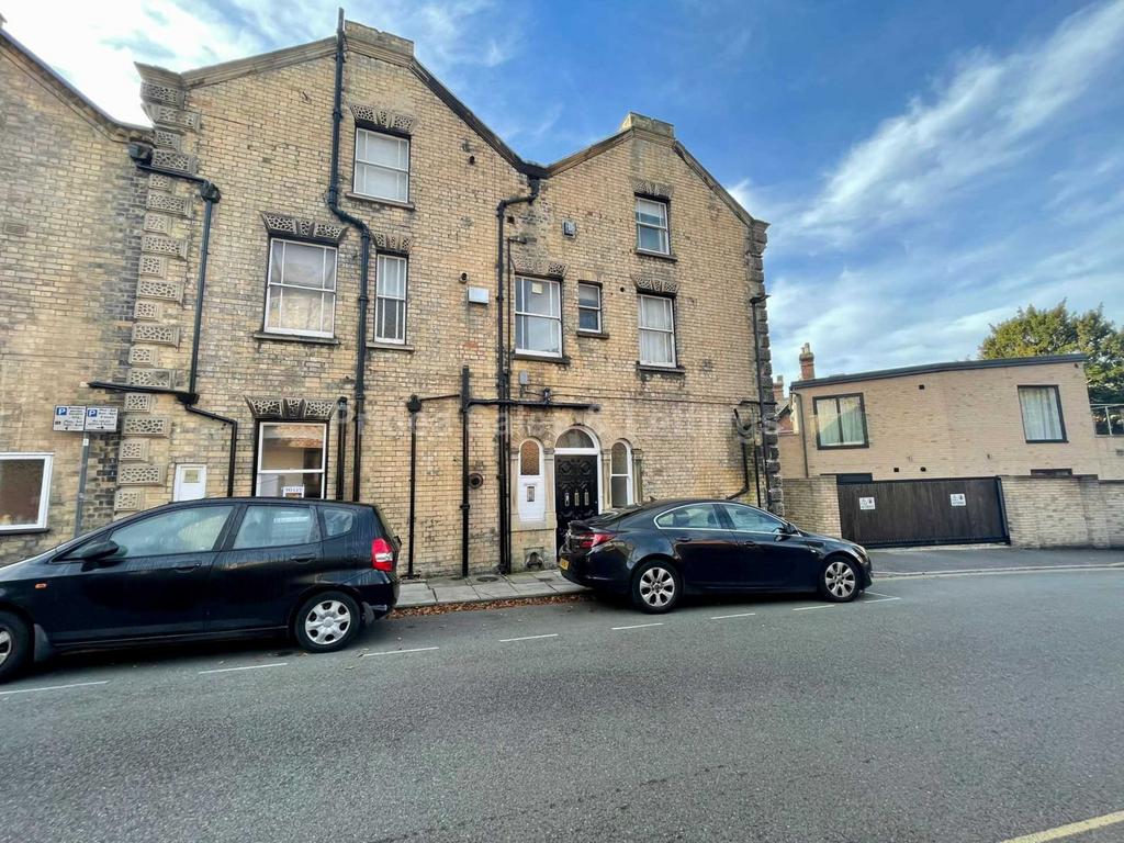 Witham View, Drury Lane, Lincoln 1 bed apartment £895 pcm (£207 pw)