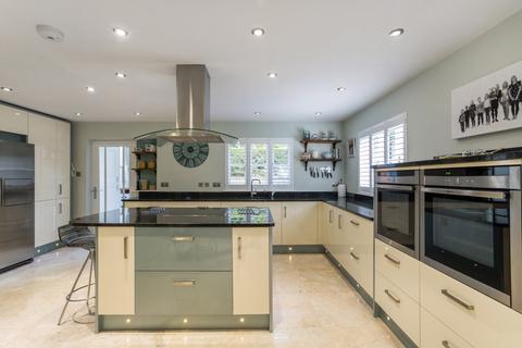 1 Longwood Lane, Failand, Bristol, BS8 3TQ
