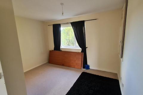 1 bedroom flat to rent, Hydale Court, Low Moor BD12