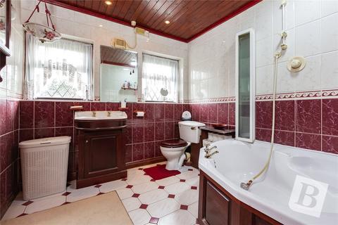 92 Parsonage Road, Rainham, RM13 9LF