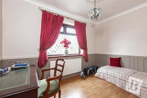 92 Parsonage Road, Rainham, RM13 9LF