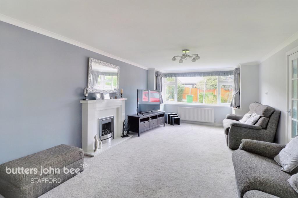Ruskin Drive, Stafford 4 bed detached house for sale £340,000