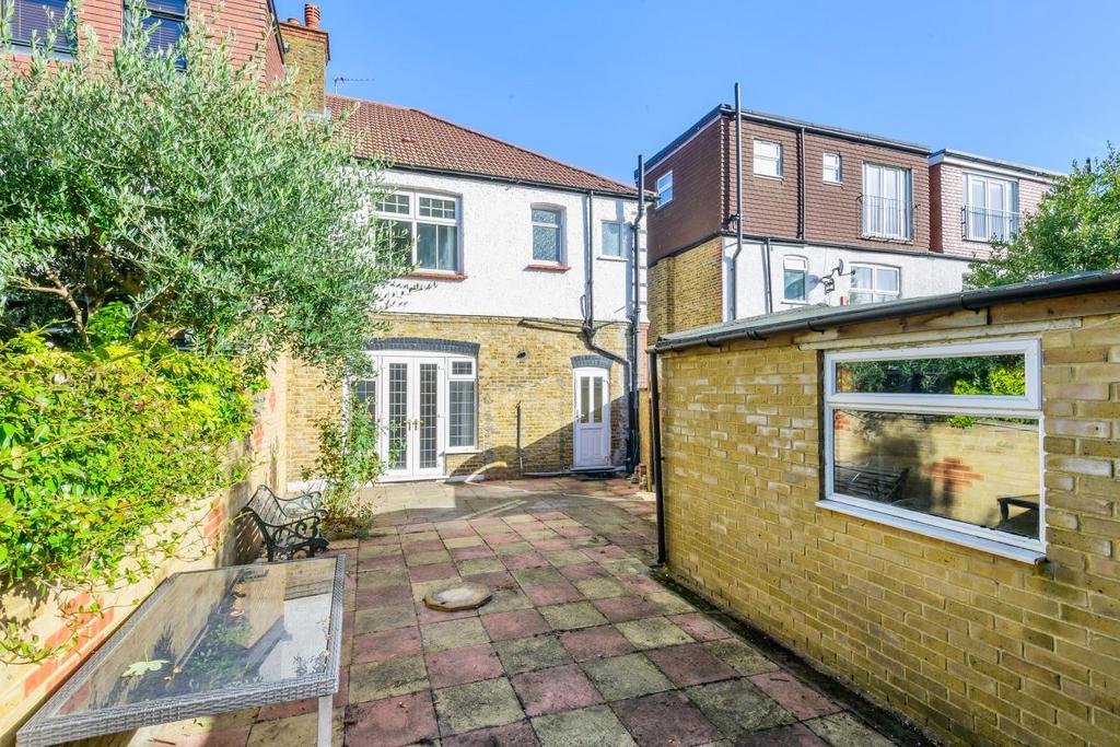 Downton Avenue, Streatham Hill 3 bed semidetached house £800,000