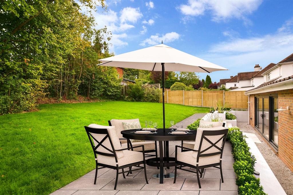 Rear Garden (Staged Photo)