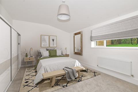 7 Brancaster Lane, Purley, CR8 1HJ