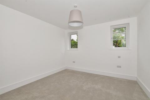 7 Brancaster Lane, Purley, CR8 1HJ