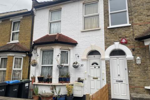 3 bedroom terraced house for sale, Stanley Road, London N11