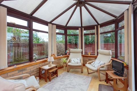 45 Chesters View, Bonnyrigg, EH19 3PU