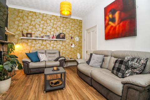 4 bedroom terraced house for sale - Second Avenue, Manor Park E12